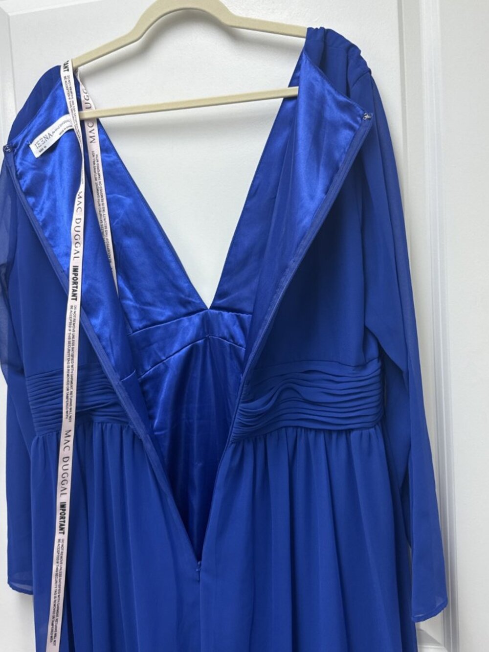 Mac Duggal Size 16 Blue 55680 V-Neck Front Twist Long Sleeve Maxi Gown Dress - Picture 8 of 9